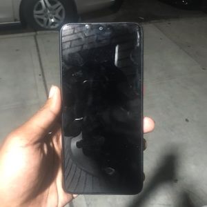 I’m currently trying to sell this unlocked brand new android phone.